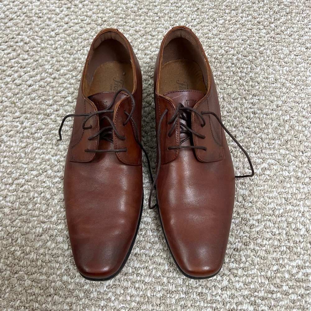 Florsheim Rich Brown Leather Oxfords